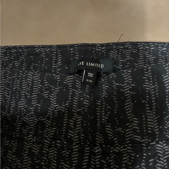 Black Patterned leggings - Picture 2 of 3